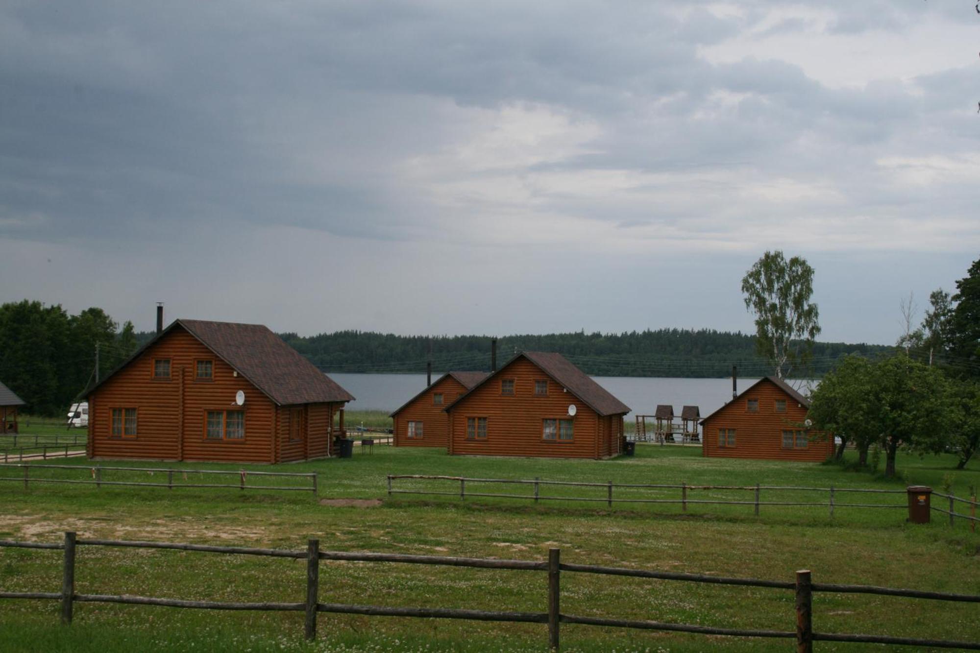 Guest House Zirga Smaids Kušneri Eksteriør billede